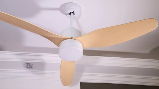 3世帯のホテルのための回転式ベーンDC220V LED 12Wの木製の天井に付いている扇風機ライト