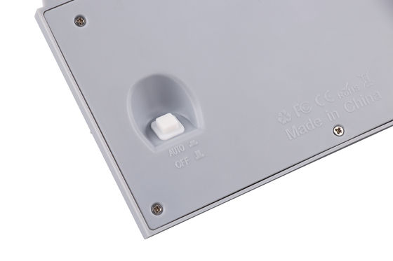 IP55 18Ledsの太陽モーションセンサーの保証軽い太陽センサーの壁ランプ